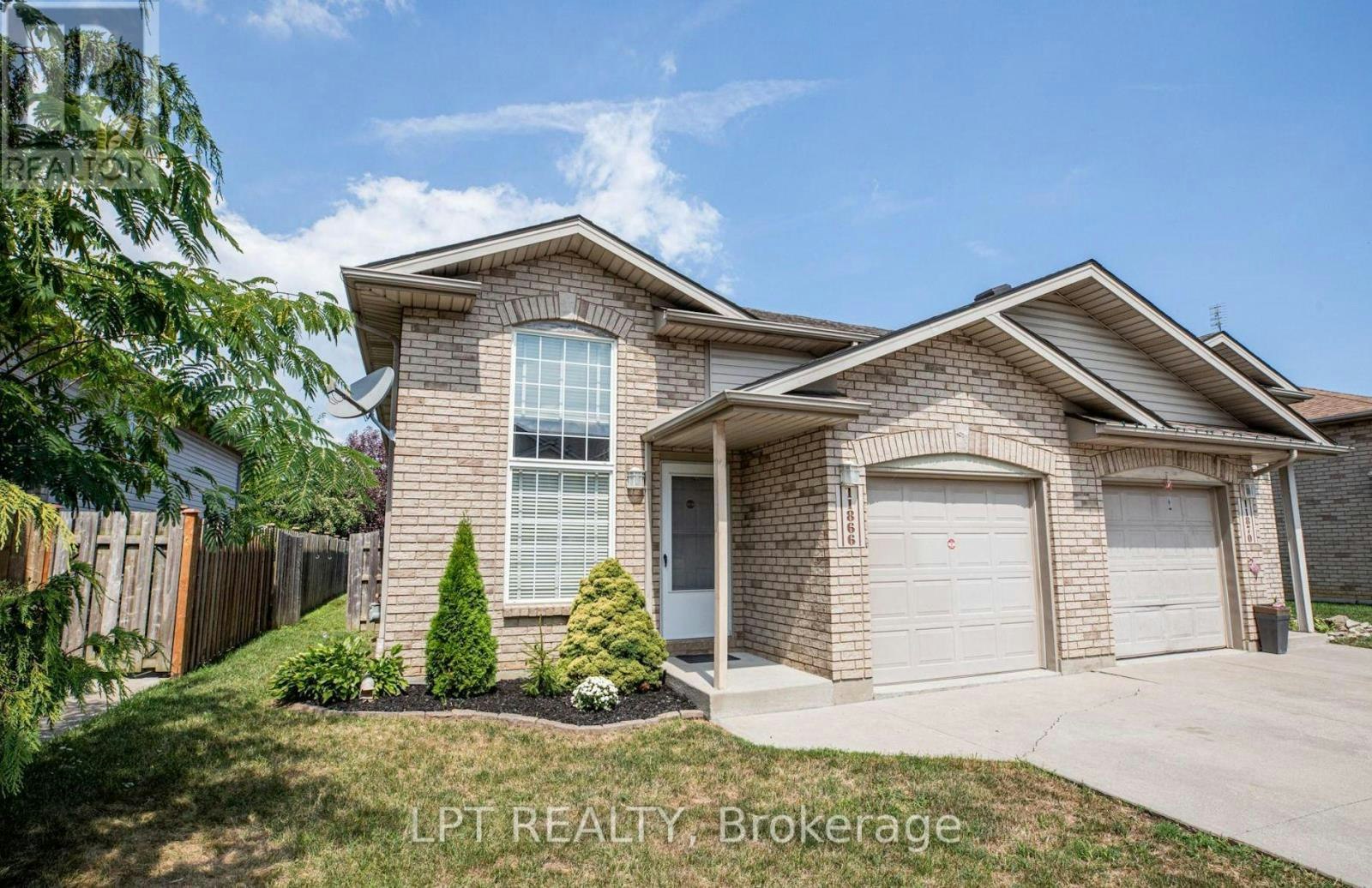 11866 Brouillette Court, Tecumseh, ON, N8N 5C7