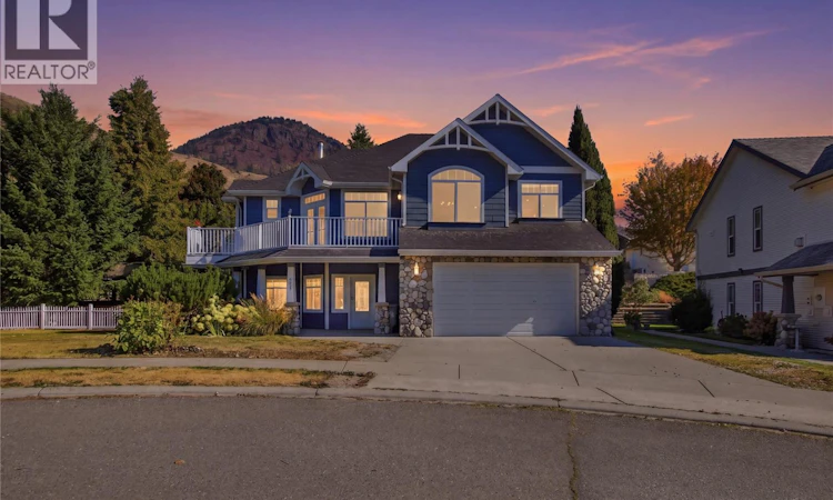317 Mariposa Court