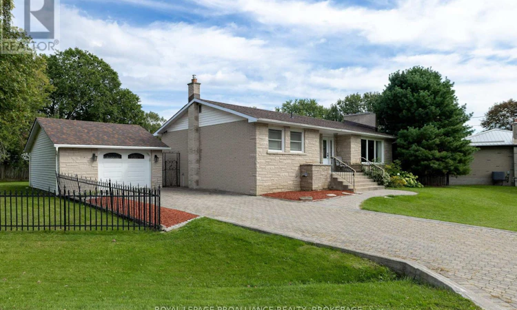 424 Maple Ridge Drive