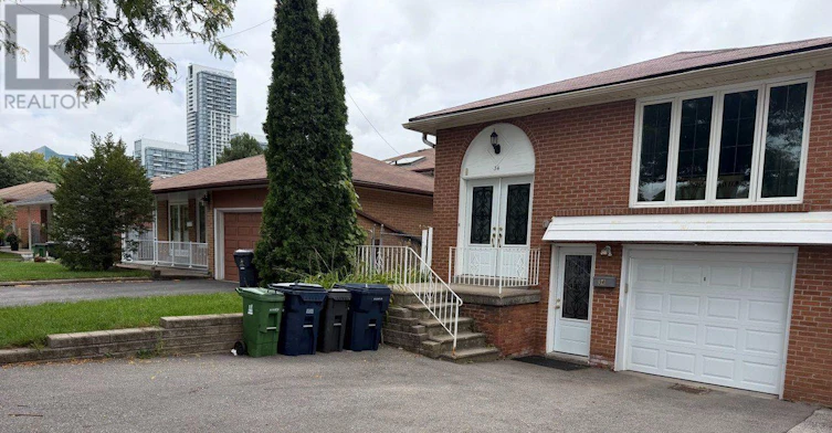 34 Ladner Drive, Toronto, ON, M2J 3Z7