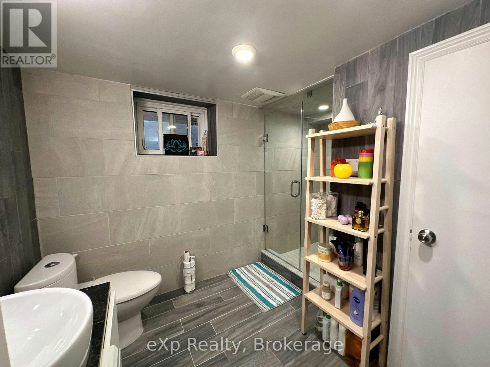 3-36 Second Street, Toronto, ON, M8V 2X2 - 17