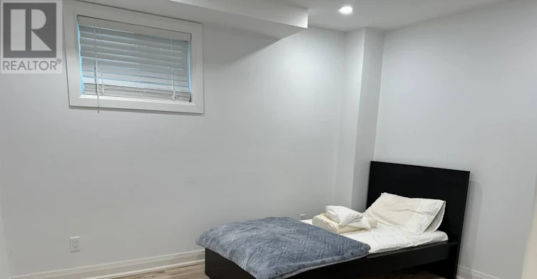 3 Pheasant Drive, Richmond Hill, ON, L4E 3S9 - 5
