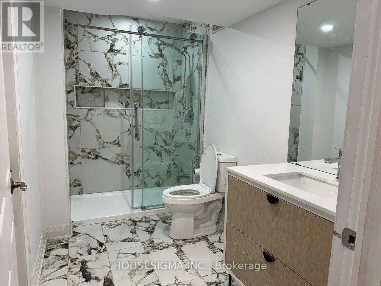 3 Pheasant Drive, Richmond Hill, ON, L4E 3S9 - 7