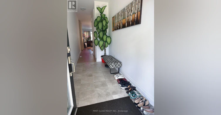 24 Barnyard Trail, Barrie, ON, L9J 0T3 - 21