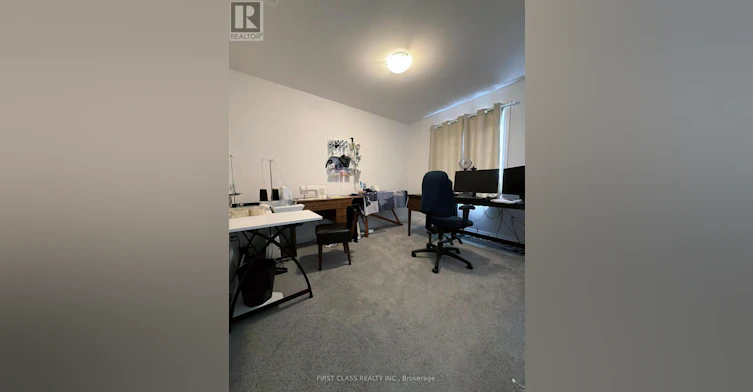 24 Barnyard Trail, Barrie, ON, L9J 0T3 - 14