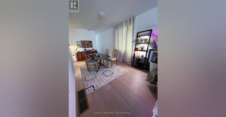 24 Barnyard Trail, Barrie, ON, L9J 0T3 - 4