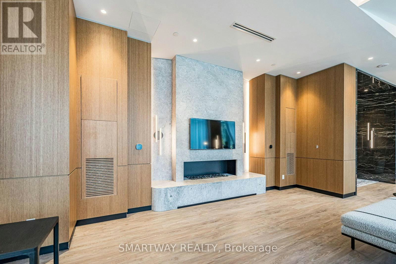 2206-60 Central Park Roadway, Toronto, ON, M9A 0E6 - 27
