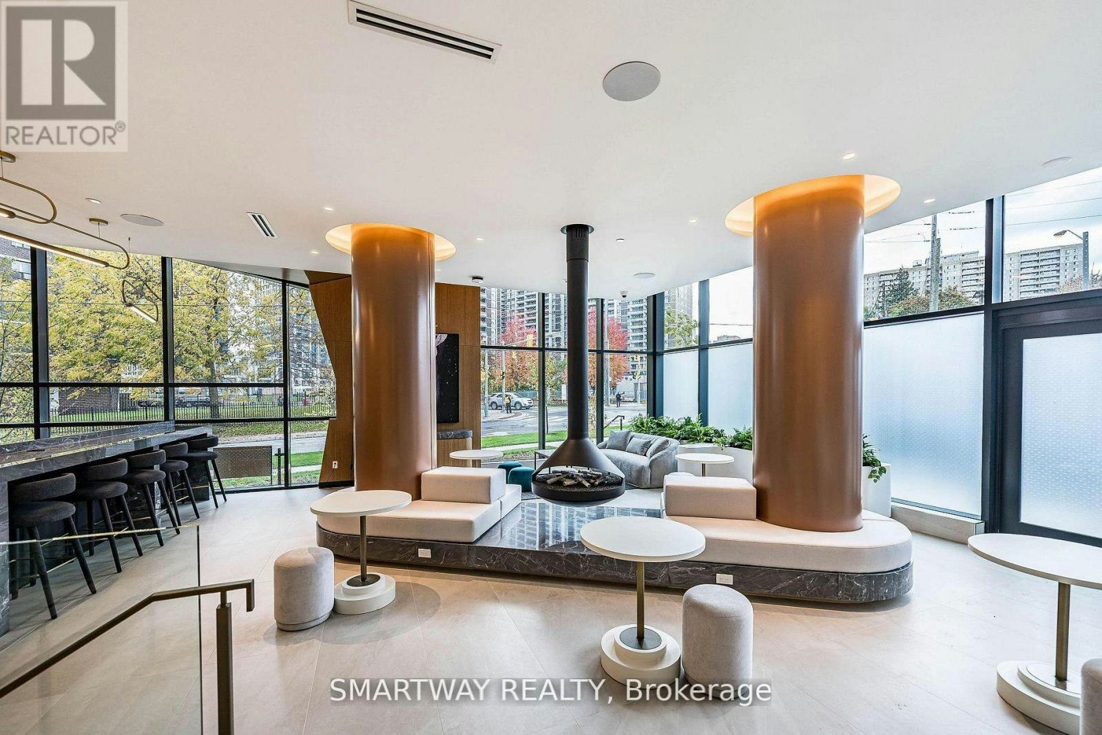 2206-60 Central Park Roadway, Toronto, ON, M9A 0E6 - 4