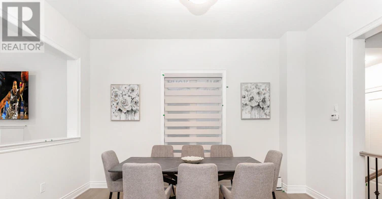 1371 Peony Path, Oakville, ON, L6H 7Z8 - 11