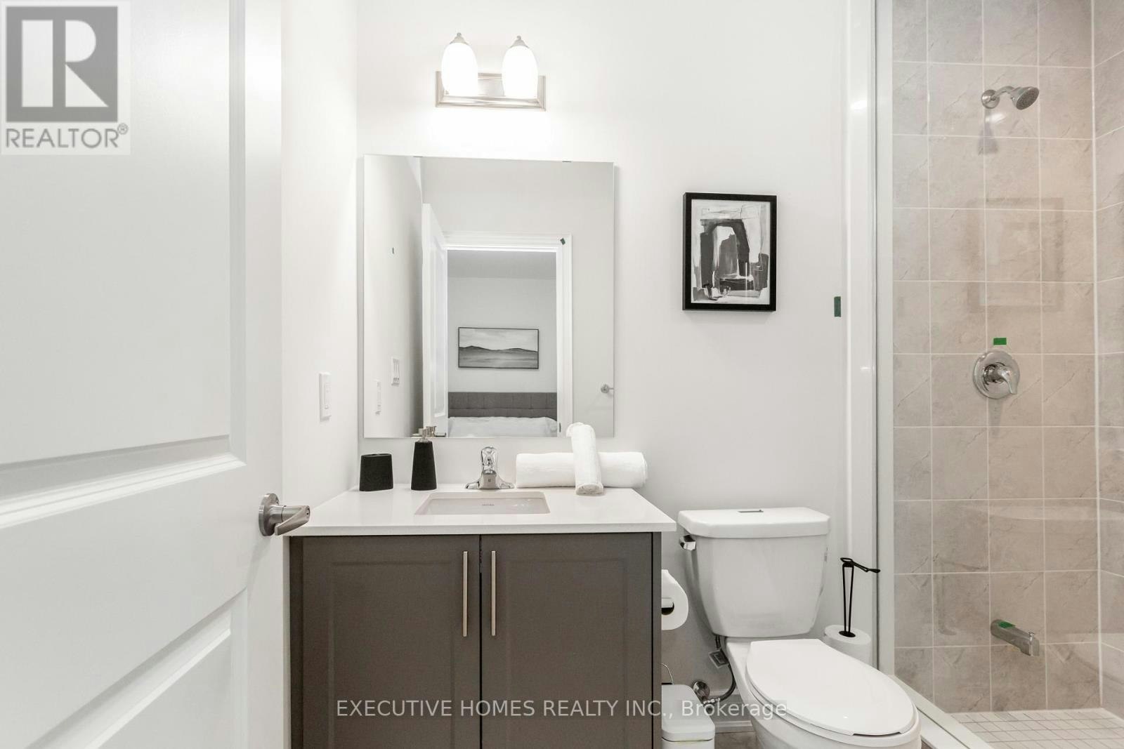 1371 Peony Path, Oakville, ON, L6H 7Z8 - 32