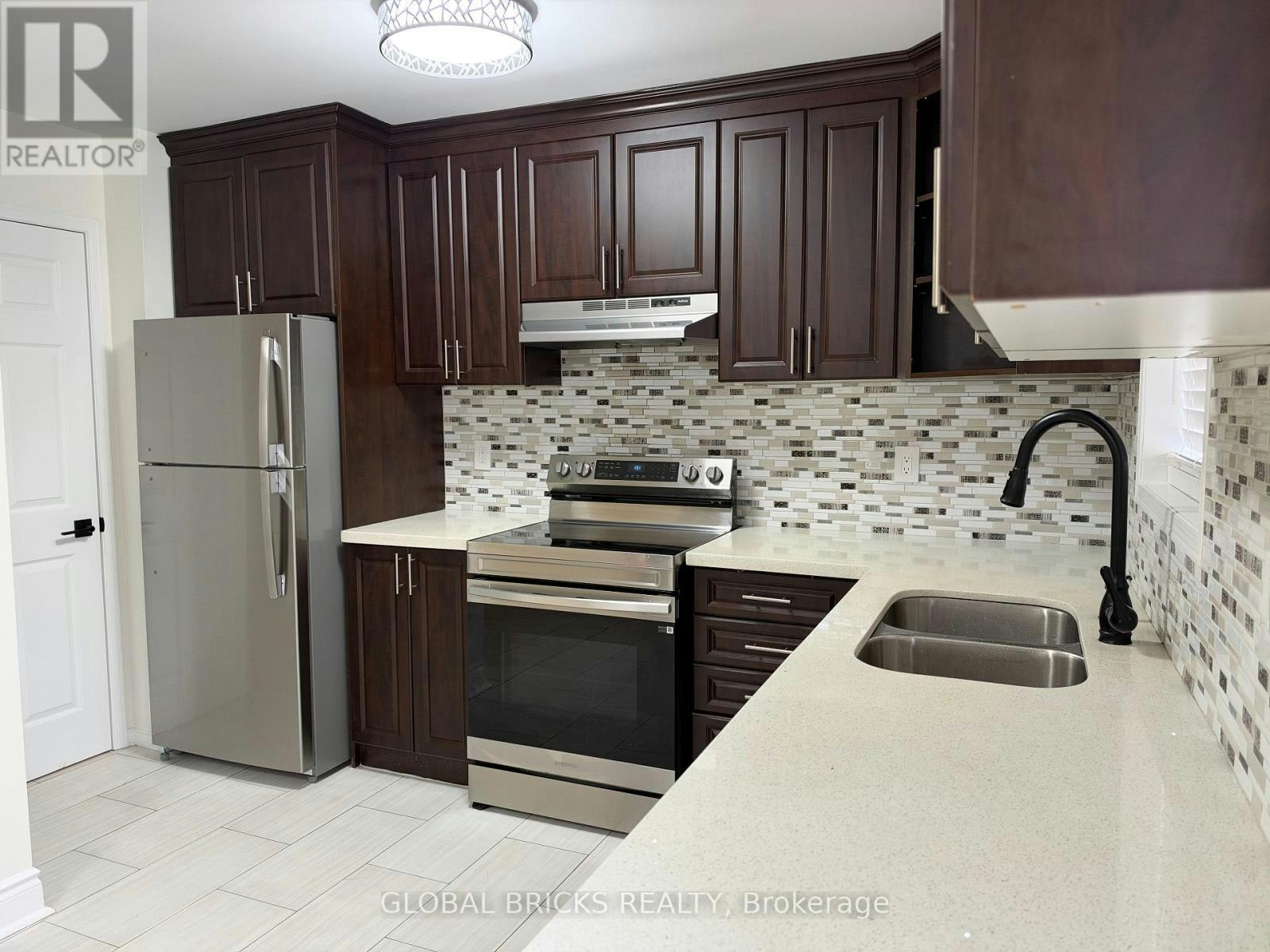 1049 Kennedy Circle, Milton, ON, L9T 5S5 - 7