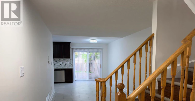 1049 Kennedy Circle, Milton, ON, L9T 5S5 - 4