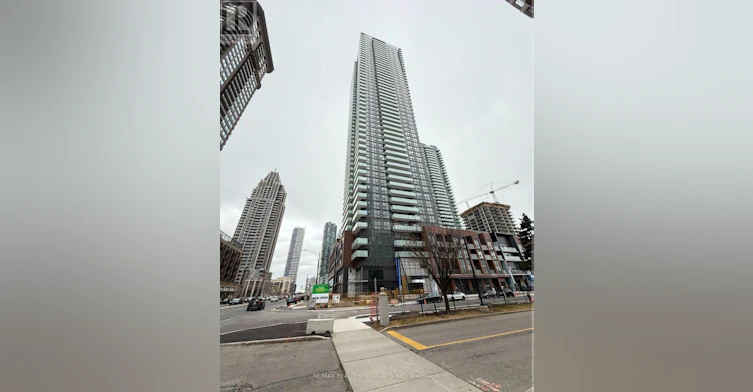 3610-430 Square One Drive, Mississauga, ON, L5B 0L6 - 2