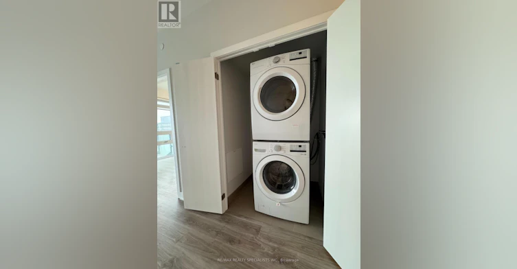 3610-430 Square One Drive, Mississauga, ON, L5B 0L6 - 30