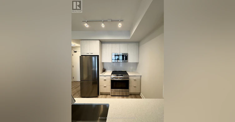 3610-430 Square One Drive, Mississauga, ON, L5B 0L6 - 8