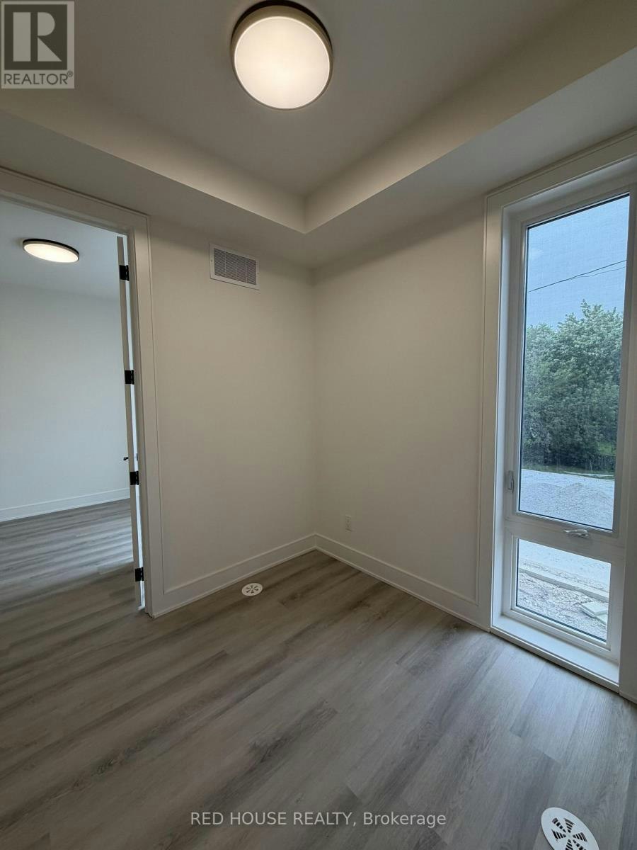 226 Ellis Avenue, St. Catharines, ON, L2P 0H2 - 12