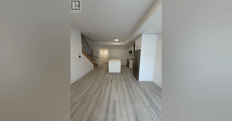 226 Ellis Avenue, St. Catharines, ON, L2P 0H2 - 3