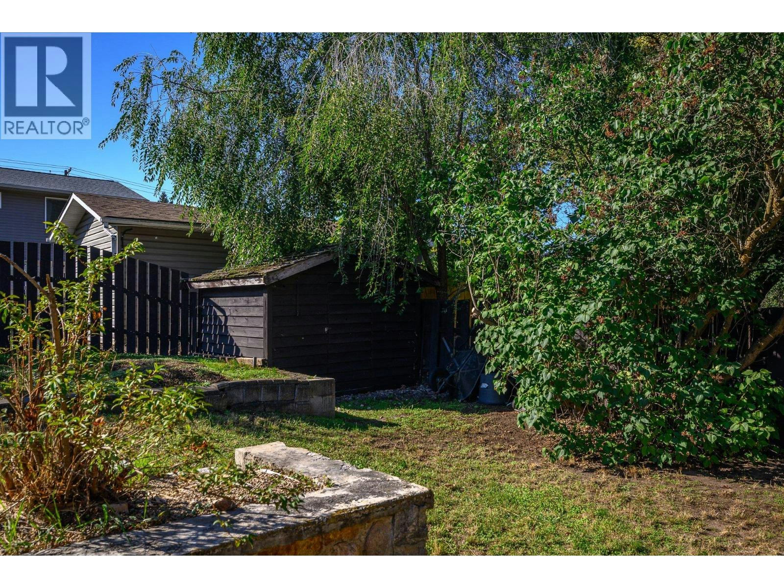1604 39a Avenue, Vernon, BC, V1T 5C6 - 40