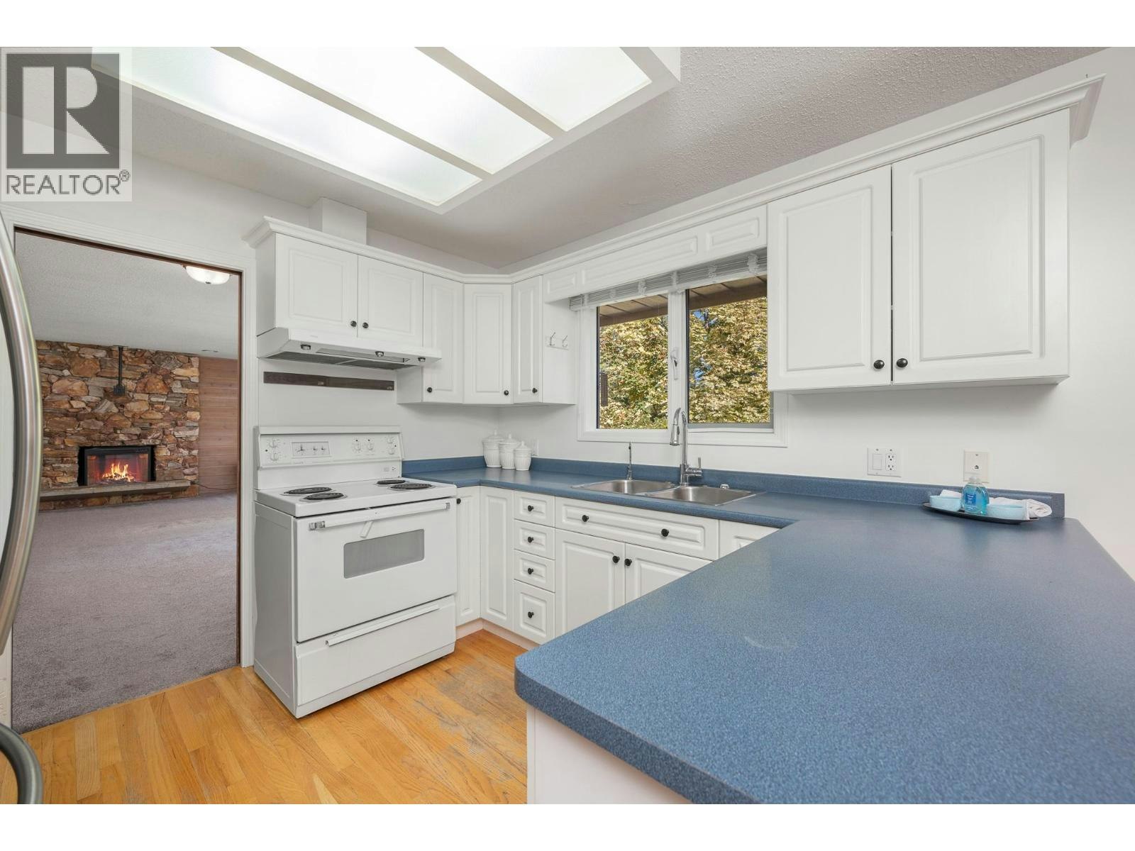 1604 39a Avenue, Vernon, BC, V1T 5C6 - 21