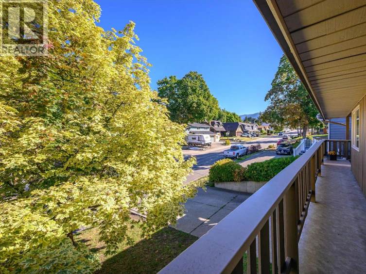1604 39a Avenue, Vernon, BC, V1T 5C6 - 6