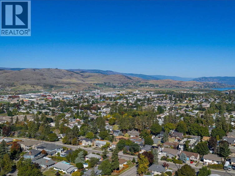 1604 39a Avenue, Vernon, BC, V1T 5C6 - 10