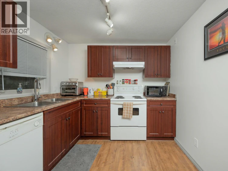 1604 39a Avenue, Vernon, BC, V1T 5C6 - 31