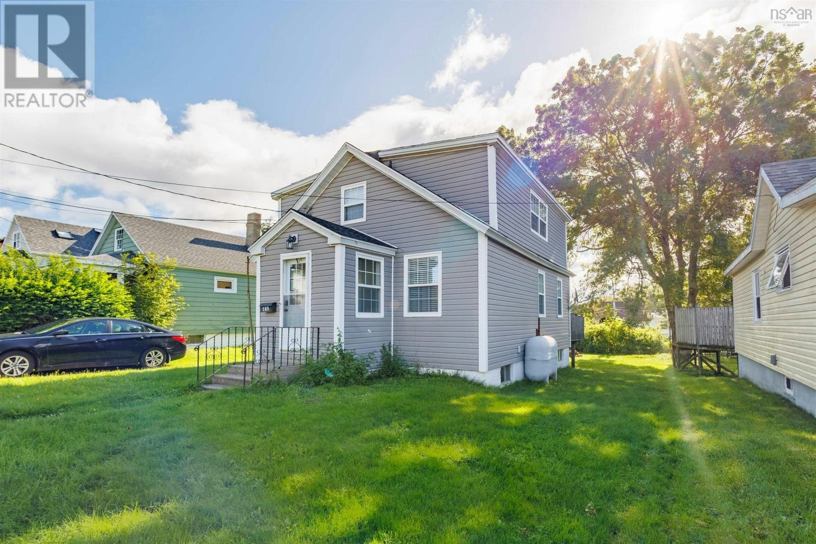 412 Atlantic Street, Sydney, NS, B1P 3R8