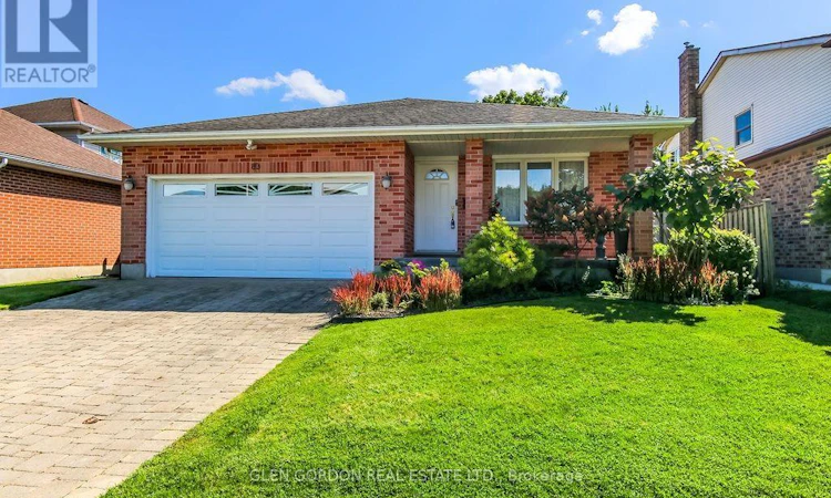 83 Martinet Avenue