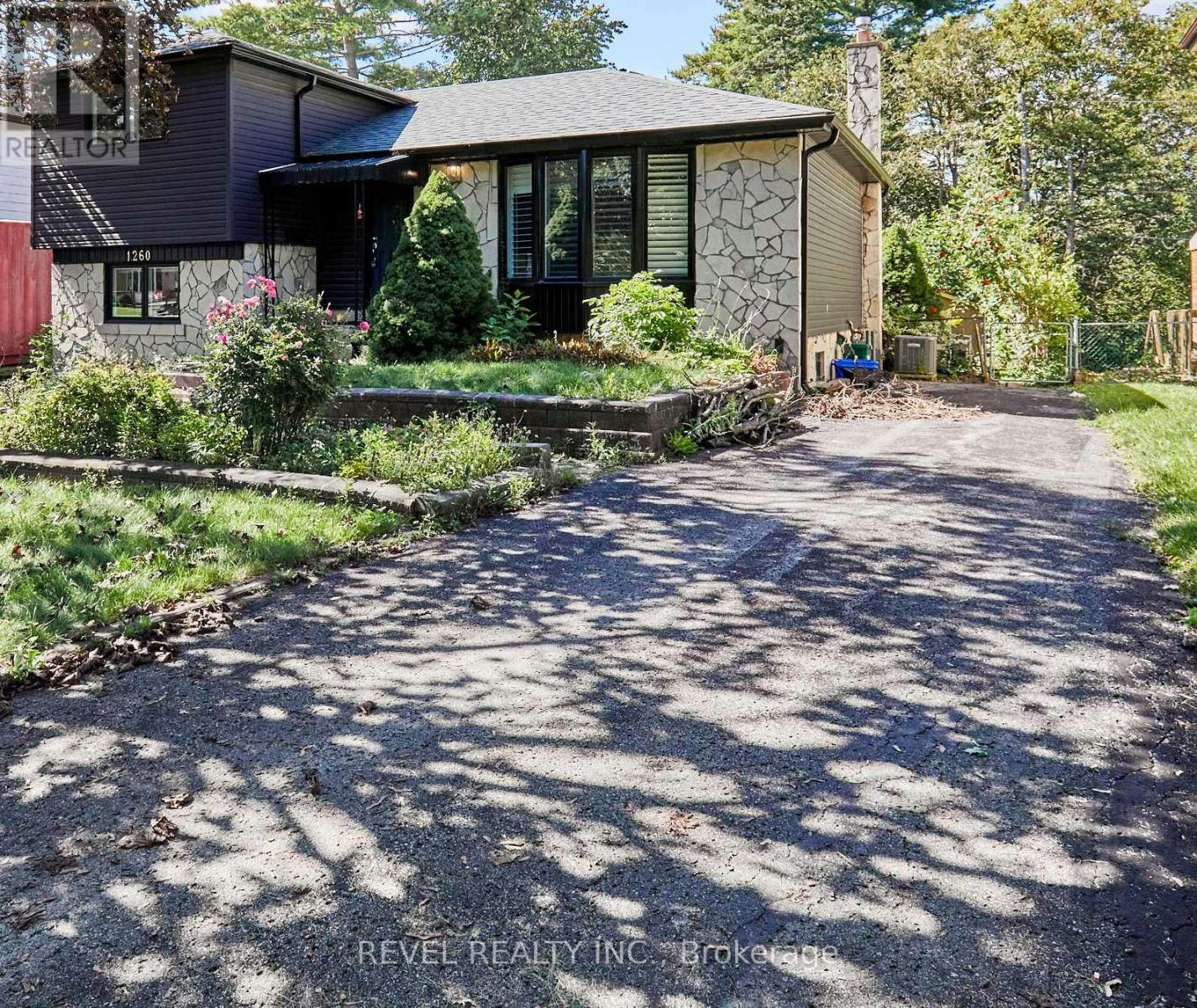 1260 Ilona Park Road, Pickering, ON, L1W 1E4