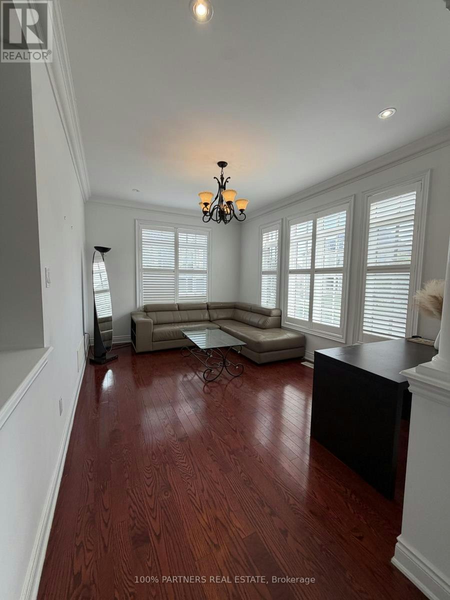 56 Woodvalley Crescent, Vaughan, ON, L6A 4J6 - 5