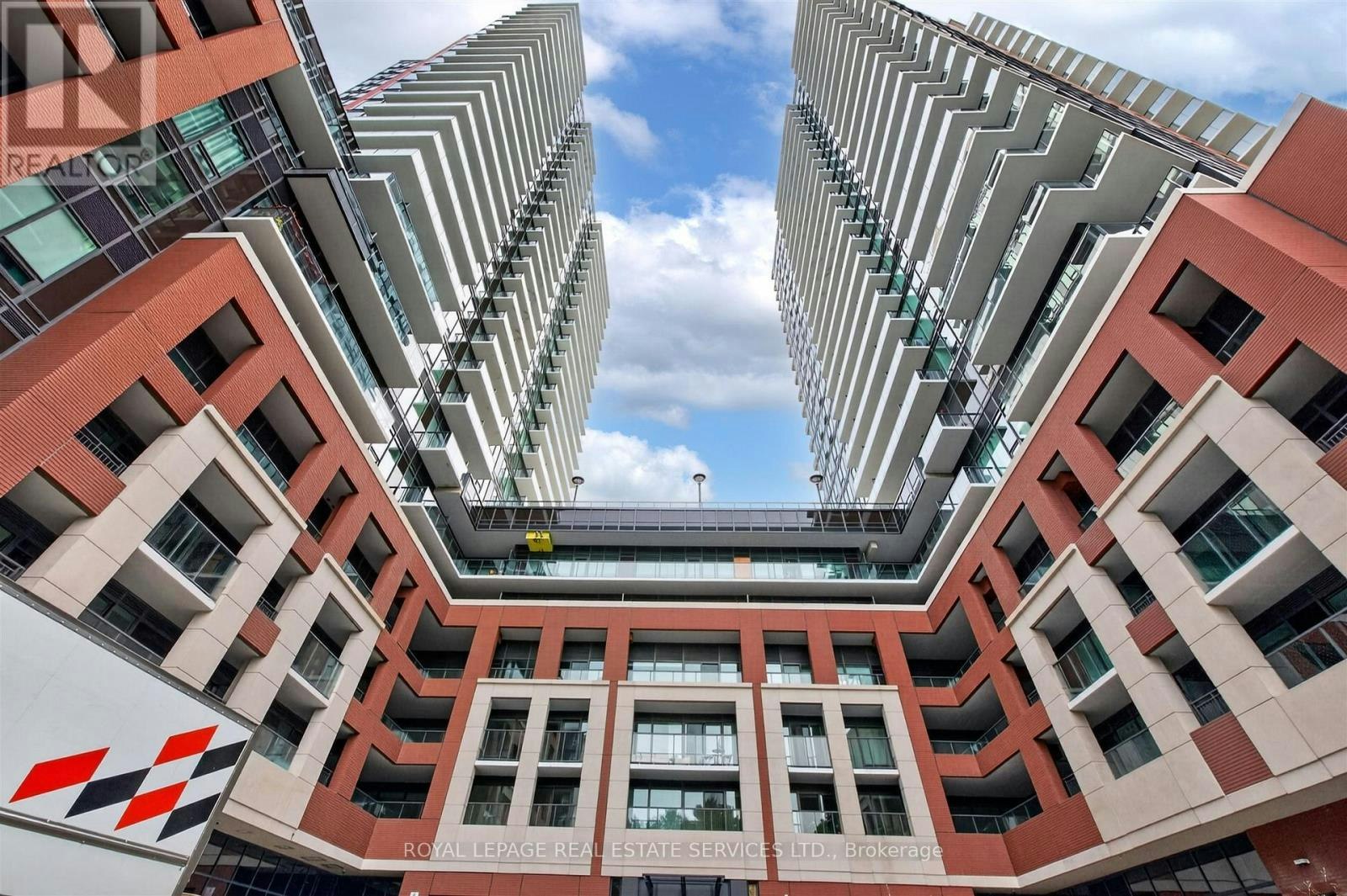 1813-4010 Eglinton Avenue W, Toronto, ON, M9A 0G5 - 3