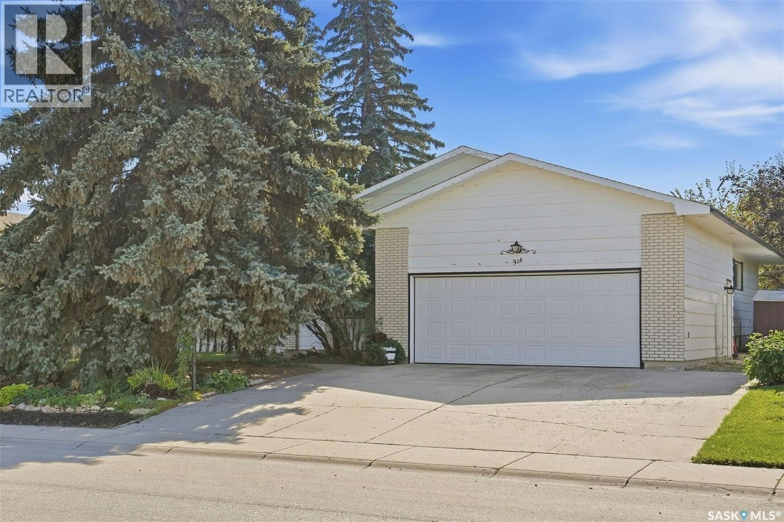 314 4th Street S, Martensville, SK, S0K 2T0