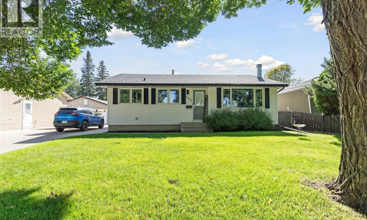 2121 Richardson Road