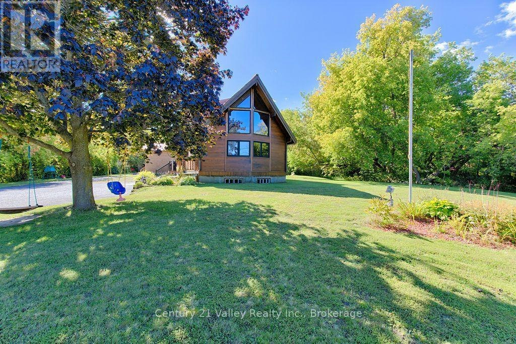 7969 60 Highway, North Algona Wilberforce, ON, K0J 1T0