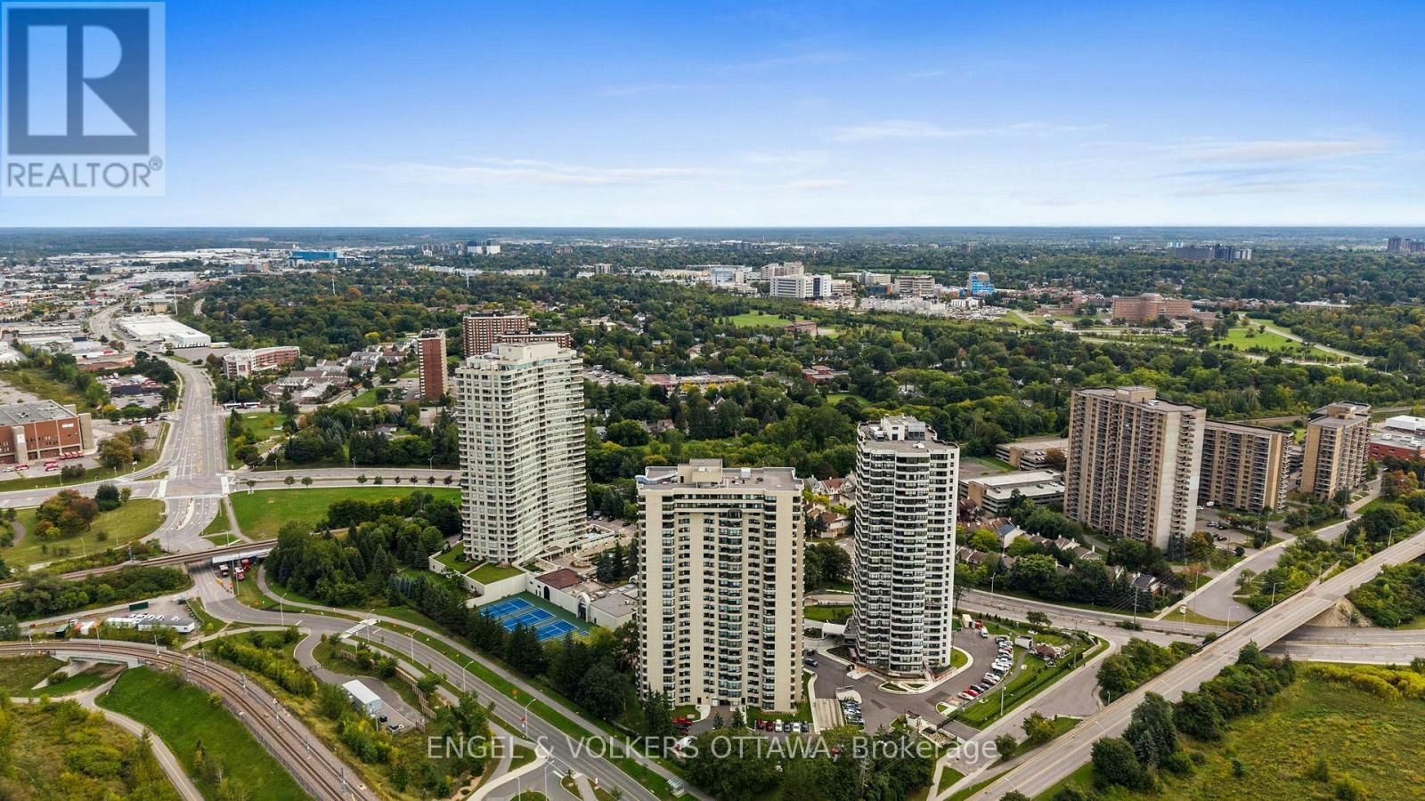 1905-1500 Riverside Drive, Ottawa, ON, K1G 4J4