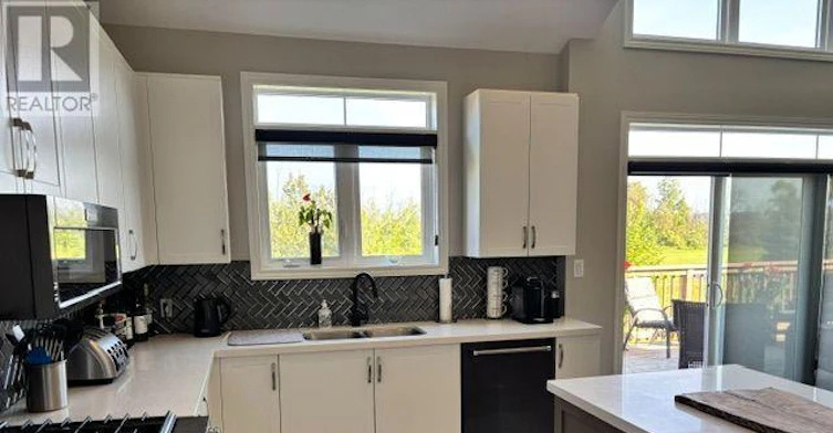 8 Spooner Crescent, Collingwood, ON, L9Y 1T3 - 13