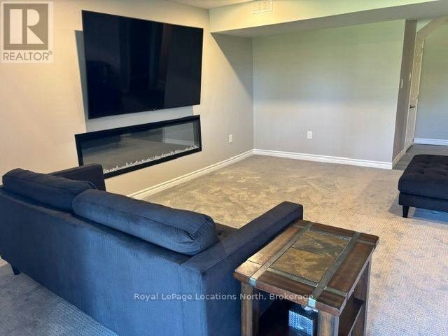 8 Spooner Crescent, Collingwood, ON, L9Y 1T3 - 44