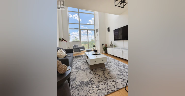 308-200 Manitoba Street, Toronto, ON, M8Y 3Y9 - 4