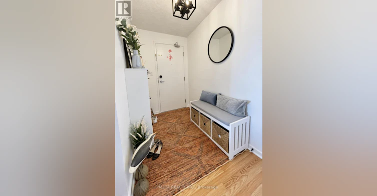 308-200 Manitoba Street, Toronto, ON, M8Y 3Y9 - 2