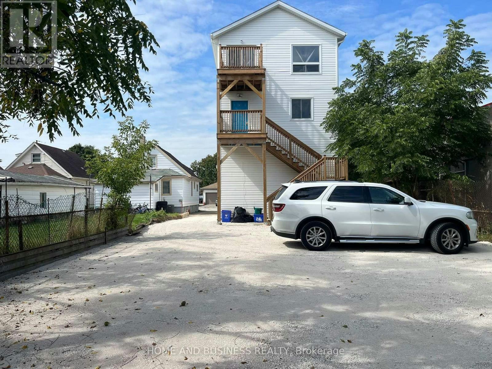 2-2 Patricia Street, Thorold, ON, L2V 3V7