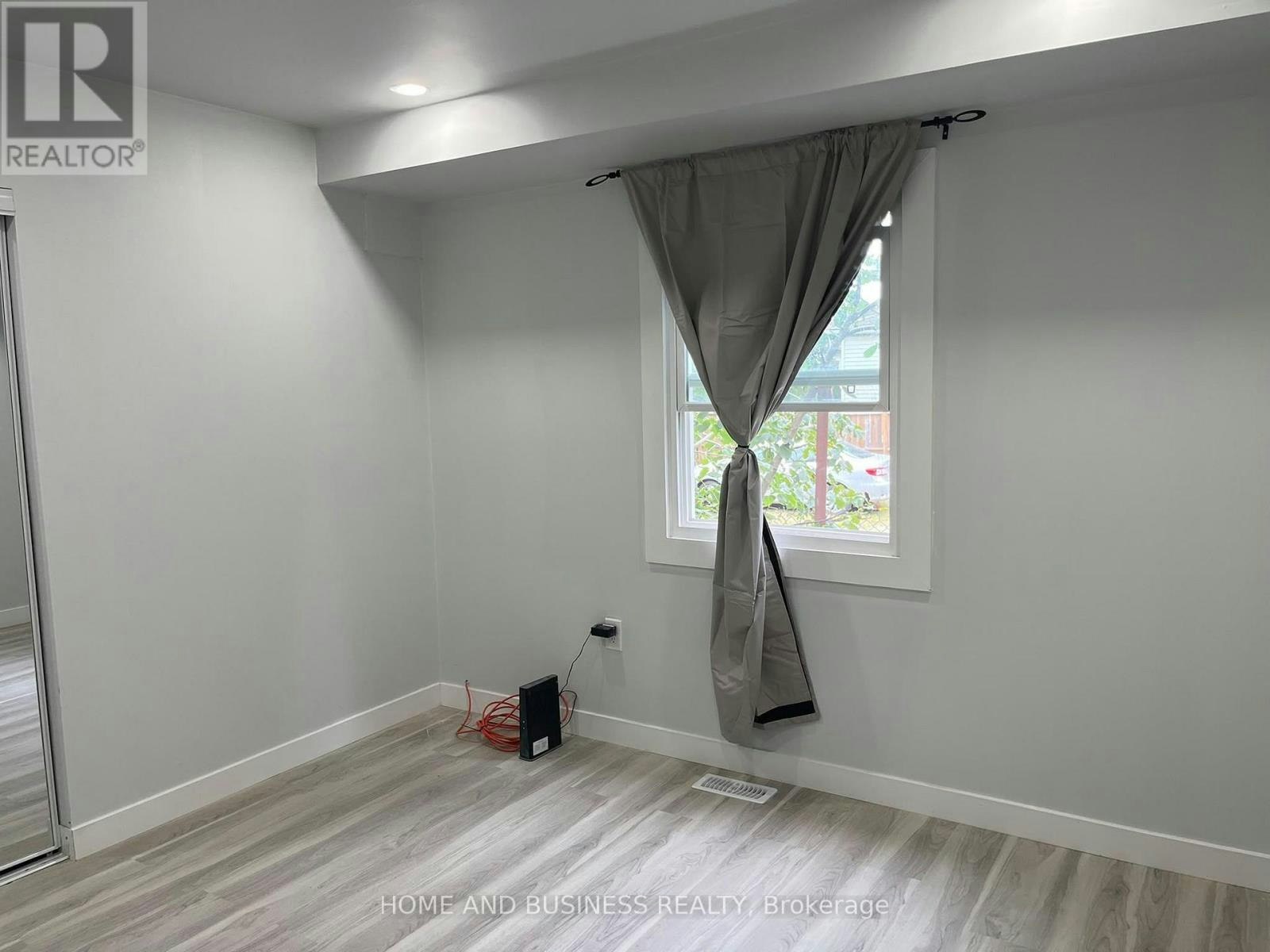 2-2 Patricia Street, Thorold, ON, L2V 3V7 - 7