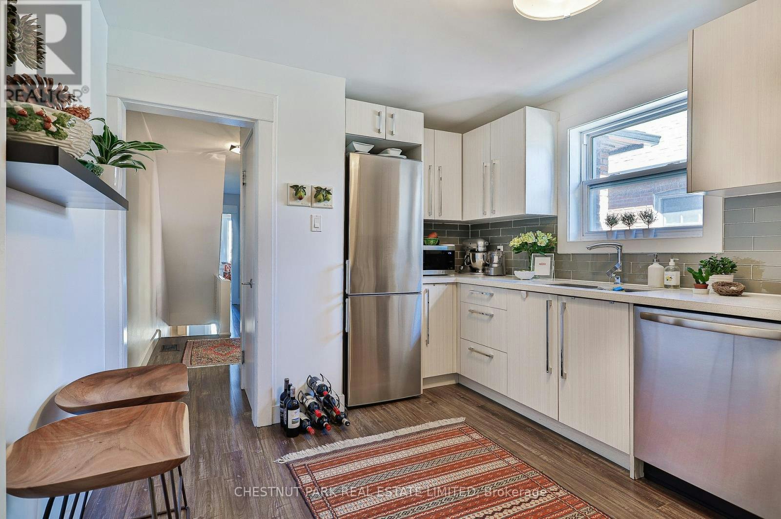 UPPER-159 Briar Hill Avenue, Toronto, ON, M4R 1H8 - 12