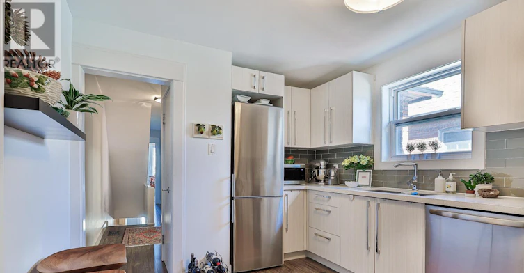 UPPER-159 Briar Hill Avenue, Toronto, ON, M4R 1H8 - 12