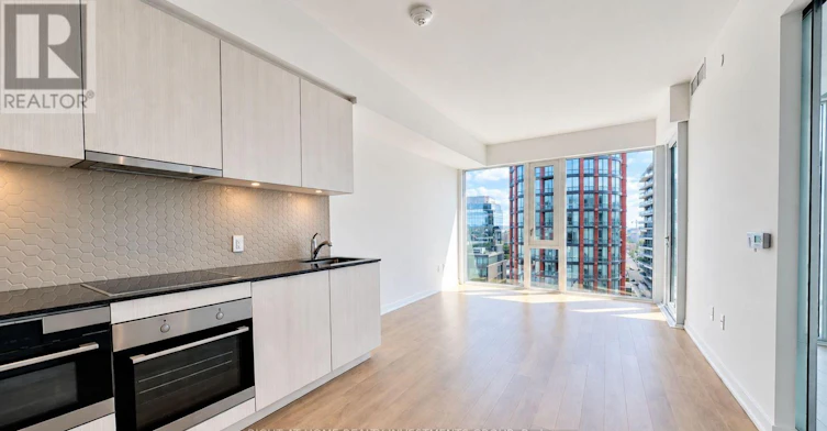 1711-158 Front Street E, Toronto, ON, M5A 0K9 - 3