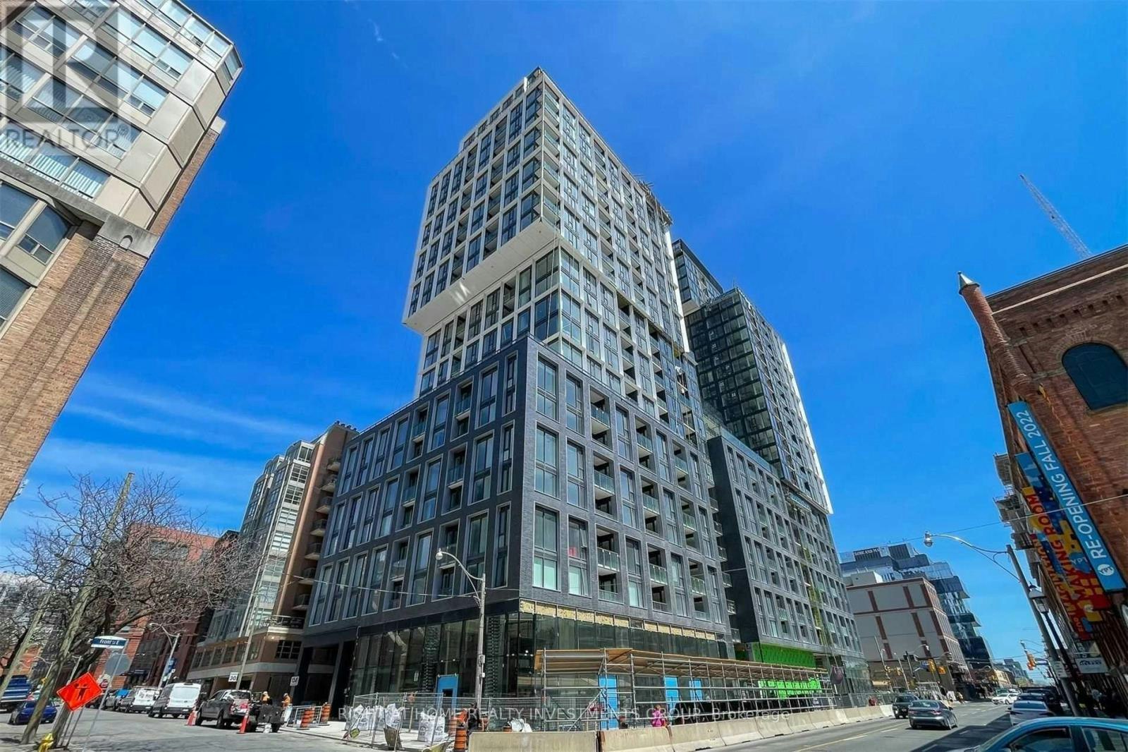 1711-158 Front Street E, Toronto, ON, M5A 0K9