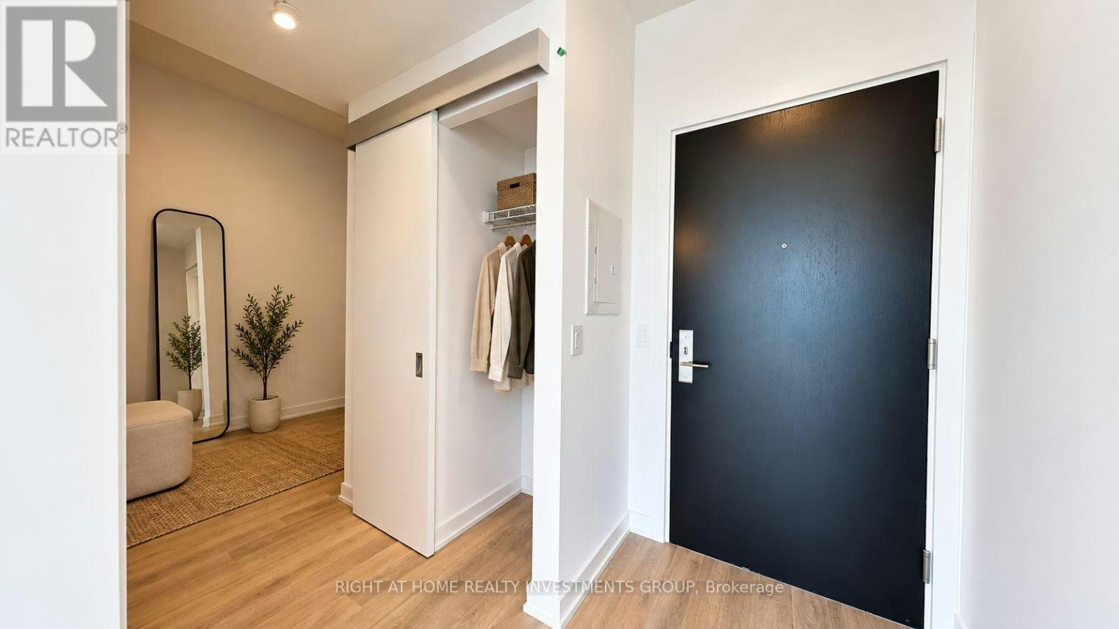 1711-158 Front Street E, Toronto, ON, M5A 0K9 - 2