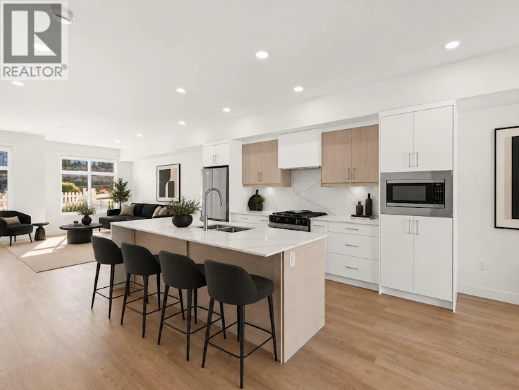 121-5300 Main Street, Kelowna, BC, V1W 0C1 - 12