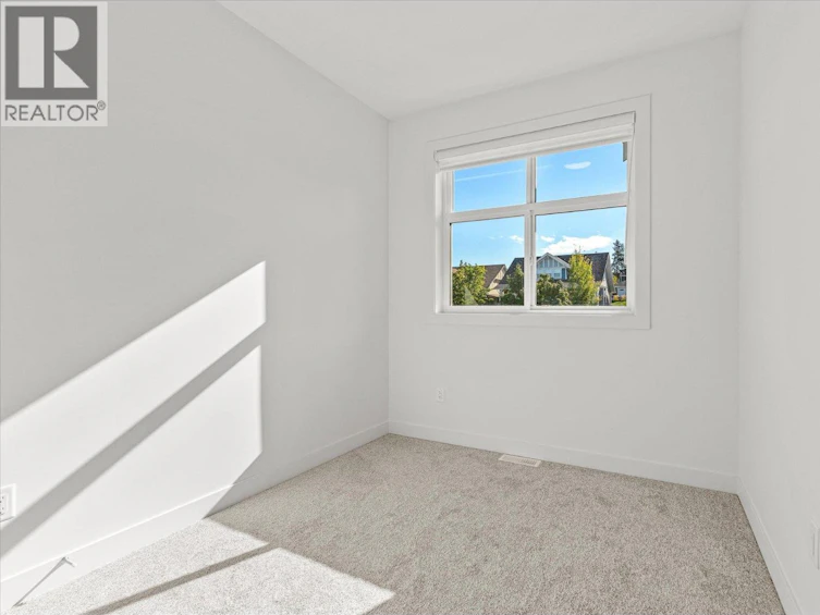 121-5300 Main Street, Kelowna, BC, V1W 0C1 - 36