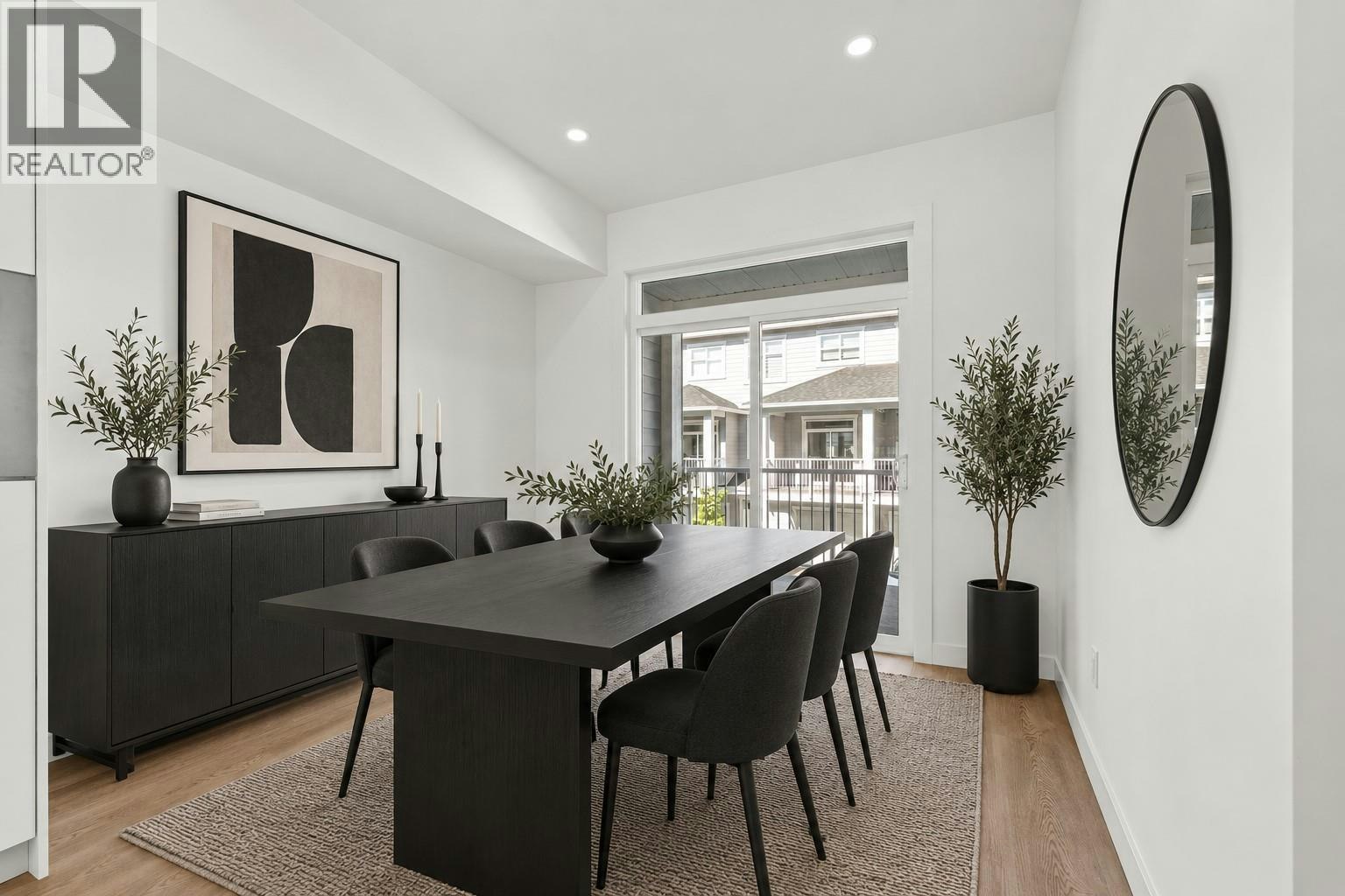 121-5300 Main Street, Kelowna, BC, V1W 0C1 - 18