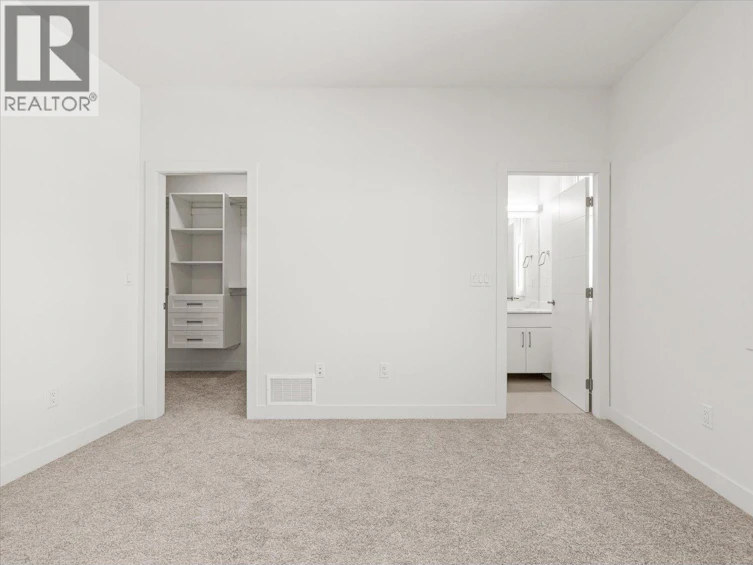 121-5300 Main Street, Kelowna, BC, V1W 0C1 - 31